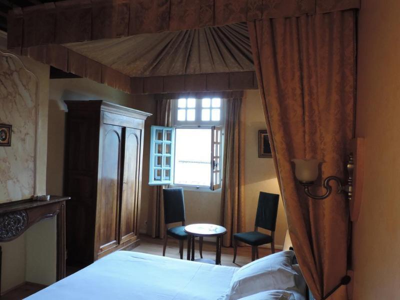 מירפואה La Maison Des Consuls מראה חיצוני תמונה